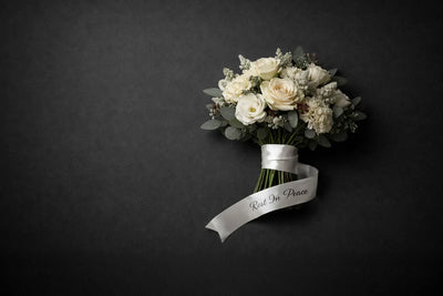 What should you write on a funeral bouquet?